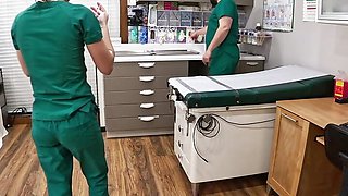 The Dirty Dermatologists - Alix Avery