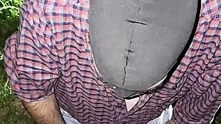 Amateur ass rammed outdoors