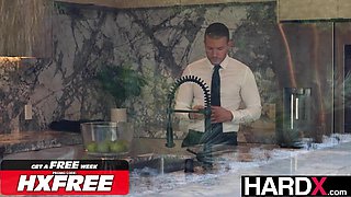 Chloe Amour Seduces Big Cocked BF Wt Big Tits & Sensual Game - Big dick