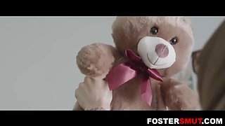 Stepdaughter Threesome Fuck - MILF Stepmom & Stepdad Take Turns On Teen Jessae Rosae