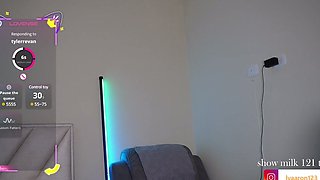 Hot wife with amazing tits solo