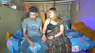 Indian Village Bhabhi Get Fucked in Her Tight Pussy by Loan Manager During Day Time