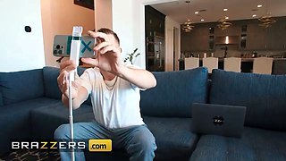 Brazzers - busty hayley davies makes celibacy impossible for vince with her seductive, insane contest