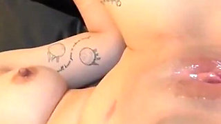 Viral Hairstylist From X Joins a Private Shoot. Doll Like Looks and Bouncing Breasts Lead to Two Creampies.
