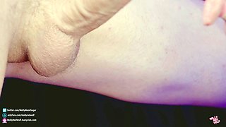 Webcam blonde Freundlich fucks a sex toy