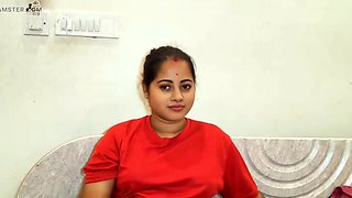 Desi Bhabhi First Time Sex on Camera - Indian Bhabhi Devar Homemade XXX